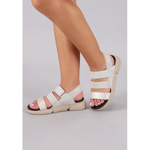 Sandalia Plateado Suyay