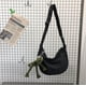 thumbnail image 4 of Bolso bandolera mediano de nailon con forma de media luna para mujeres y hombres, bolso de hombro de moda con correa ajustable para viajes casuales diarios, 4 of 7