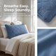 thumbnail image 2 of Protector de Almohada Estilo Sobre REGALWOVEN, 1 Paquete, Protector de Almohada Acolchado Impermeable de Poliéster, Adecuado para Uso en Casa y Hotel Azul Queen, 2 of 5