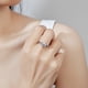 thumbnail image 5 of Anillos de Compromiso Solitario Clásicos de Moissanita para Mujer Anillo de Promesa de Plata Esterlina Torcida para Ella 1 Quilate Diamante Redondo Anillos de Boda Color D VVS1 Talla 5-9, 5 of 7