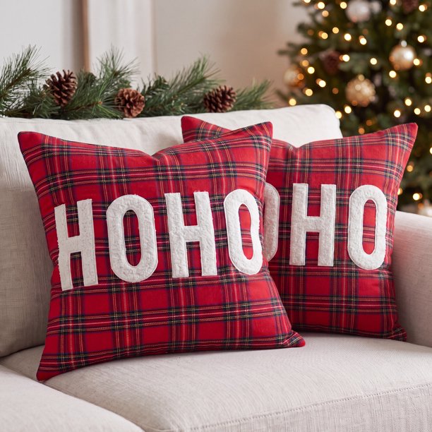 Fundas de Cojín de Navidad a Cuadros REGALWOVEN Fundas de Almohada de Tartán para Decoración Acogedora de Invierno y Accesorios Festivos para el Hogar Rojo a Cuadros HoHoHo 18 x 18 Pulgadas
