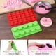 thumbnail image 3 of Elfkitwang Molde de silicona con forma de pata y hueso de perro, antiadherente, apto para alimentos, bandeja para cubitos de hielo, reutilizable, para chocolate, dulces, cupcakes, pudines, gelatina y, 3 of 7