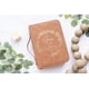 thumbnail image 2 of Funda para Biblia LANDORA & LEAF Grande Marrón Dorado con Cremallera, 2 of 6