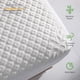 thumbnail image 2 of Protector de colchón Reaks King Size, impermeable, bambú rayón, 2 of 7