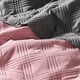 thumbnail image 2 of Quilt AF MF Bicolor Guinda Rosa 1.5 S25, 2 of 3