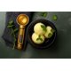thumbnail image 2 of Cuchara para helado Radii con calentamiento y acabado dorado – THAT INVENTIONS, 2 of 4