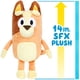 thumbnail image 4 of Peluche parlante Bluey Talking Chilli (mamá) de 14 pulgadas, 4 of 7