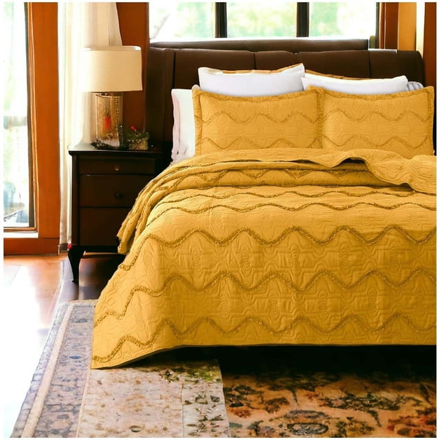 Top Lucky - Cubrecama Bordado Premiun King Mostaza