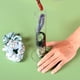 thumbnail image 4 of Organizador de scrunchies ByKen Jewelry de acrílico, 2 piezas, 4 of 6