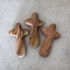 thumbnail image 5 of Set de cruces Holyland Crafted Art de madera de olivo de 10.5 cm, 5 of 8