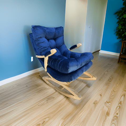 Muebles New - Silla Mecedora Coquette Con Apoya Brazo Azul Marino Felpa