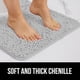 thumbnail image 3 of Alfombra de baño Gorilla Grip Chenille 30 x 20 cm, color gris claro, 3 of 9
