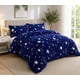 thumbnail image 2 of Cubrecama de Invierno Plush con Chiporro King Color Azul  con Estrellas RS1007, 2 of 3