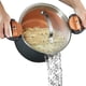 thumbnail image 1 of Olla Gotham Steel de 5 litros con tapa coladora y asas de cobre, 1 of 8