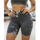 thumbnail image 4 of Calza Corta Mujer Fitness Pretina Cruzada Push Up Tie Dye, 4 of 4