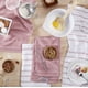 thumbnail image 2 of Juego de toallas de cocina KitchenAid Albany, paquete de 4 unidades, color rosa secado/blanco, 2 of 4