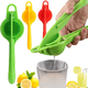 thumbnail image 2 of Exprimidor Manual De Limones Naranjas Limon Doble Mango, 2 of 6