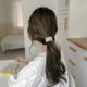 thumbnail image 5 of 3 gomas elásticas para el pelo de acrílico para mujeres y niñas, con forma ovalada., 5 of 6