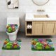 thumbnail image 2 of Wonderoos Juego de 3 alfombras de baño de coral fleece: tapete de baño + alfombra de inodoro en forma de U + funda de tapa de inodoro en forma de O, 2 of 6