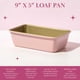 thumbnail image 2 of Molde para pan Paris Hilton, antiadherente, acero al carbono, 23 x 13 cm, color rosa, 2 of 6
