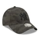 thumbnail image 2 of Jockey Gorra New Era Women's Camo 9FORTY New York Yankees Gris/Negro, 2 of 5