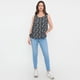 thumbnail image 4 of Blusa Mujer S/M Cuello Redondo Negro Print Corona, 4 of 5