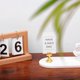 thumbnail image 5 of Tarjeteros de mesa Urban Deco, 1.7 pulgadas, acero dorado, 16 unidades, 5 of 9