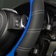 thumbnail image 2 of Funda para volante CAR PASS Line Rider, piel de microfibra, 2 of 6