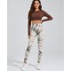 thumbnail image 2 of Calzas Deportivas Push Up Mujer Estampado Manchado, 2 of 3