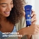 thumbnail image 3 of Set de cuidado de la piel Nivea Nourishing Body Wash 600 ml, loción corporal 400 ml, crema de manos 75 ml y bálsamo labial, 3 of 9