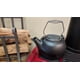 thumbnail image 4 of Chimenea Stovetop Kettle Vogelzang, 2,8 L, hierro fundido negro, 4 of 6