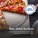 thumbnail image 4 of Criba para hornear pizza New Star Foodservice, aluminio, 14 cm, paquete de 6, 4 of 8