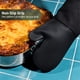 thumbnail image 4 of Juego de guantes de cocina HexClad de silicona resistentes al calor, 500 °F, paquete de 2, 4 of 6