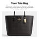 thumbnail image 2 of Bolso COACH Town Signature de piel de lona marrón, 2 of 5