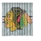 thumbnail image 1 of Cortina de ducha de los Chicago Blackhawks, juego de cortina de baño con ganchos, tamaño 60 x 72 pulgadas, 1 of 3