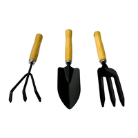Importclick - Set 3 Herramientas Jardín Huerto Pala Rastrillo Tridente