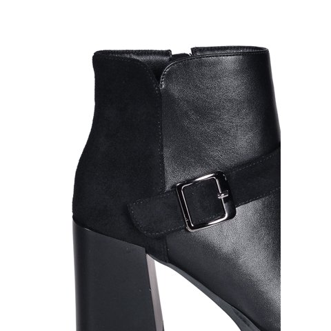 Eda Manzini - Botín Aspen Negro