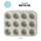 thumbnail image 2 of Molde para muffins Martha Stewart de 12 cavidades, gris frío, antiadherente, 2 of 7
