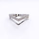 thumbnail image 4 of Anillo Cintillo Doble en V, Circonitas Pavé y Liso, Talla 7, Plata 926, 4 of 6