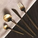 thumbnail image 5 of Set de Cubiertos 16 Piezas Dorado Acero Inoxidable 18/10, 5 of 8