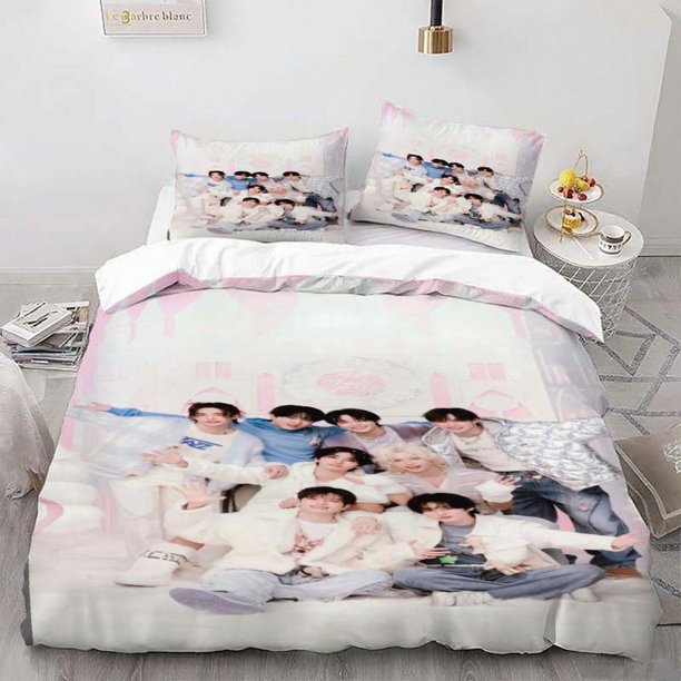 Korean Boy Group Photo Themed Bedding Set Soft and Comfortable All-Season Duvet Cover and Pillowcase Set Ideal for Home and Bedroom Guest Room