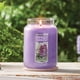 thumbnail image 3 of Candle Yankee Candle con aroma a flores de lila, 650 ml, 3 of 3