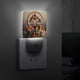 thumbnail image 4 of Mortal Kombat / Combate Mortal Luz nocturna LED con sensor de anochecer a amanecer para dormitorio, baño, pasillo, escaleras - Lámpara LED nocturna de enchufe, 0.5W - 1 pieza, 4 of 6