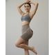 thumbnail image 2 of Short Deportivo Mujer Push Up con Bolsillo Trasero, 2 of 3