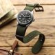 thumbnail image 2 of Correa de reloj WatchGecko Ridge de nylon 20 mm verde, 2 of 9