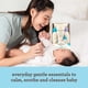 thumbnail image 5 of Cesta de regalo Aveeno Baby Welcome Little One con 5 artículos, 5 of 7