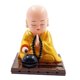 thumbnail image 1 of Figura De Peque?o Monje, Coche De Juguete Con Energía Solar, Cabeza De Bobble, Adorno De Coche De Juguete L Amarillo, 1 of 5