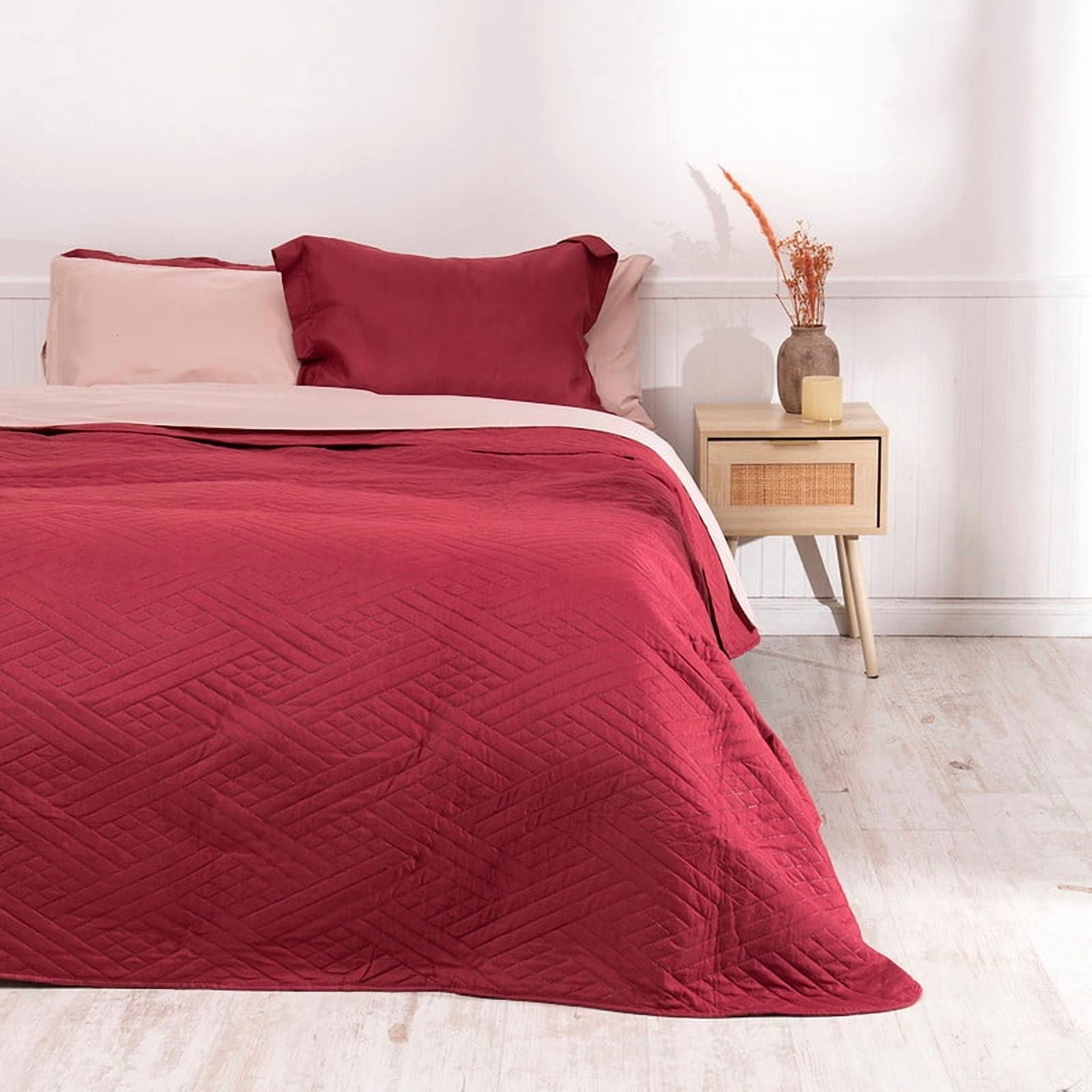 Mashini - Set Quilt Liso + Sabana Liso King Rojo