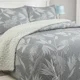 thumbnail image 3 of Cubrecama Quilt Sherpa 2pl Gris Diseño Hojas Gris Claro, 3 of 3
