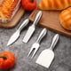 thumbnail image 4 of Juego de 4 cuchillos para queso de acero inoxidable, ideal para fiestas y celebraciones., 4 of 7